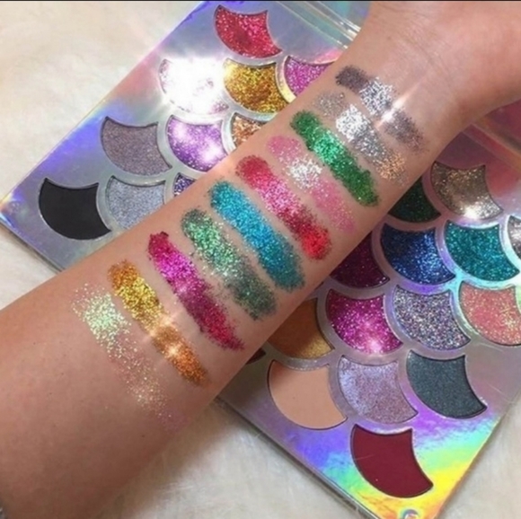 NEW Glitter palette 32 color eyeshadow pearl matte - Picture 2 of 10